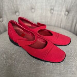 Prada Red Mary Jane Shoes Flats Square Toe Strappy Made in Italy - 38.5 Sporty